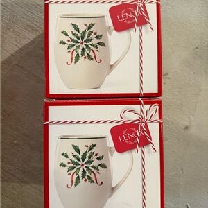 Lenox Festive Holly Mug Pair